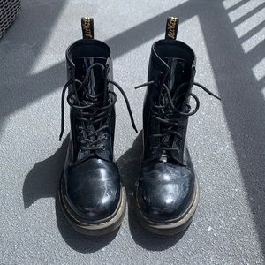 black patent dr martens size 7